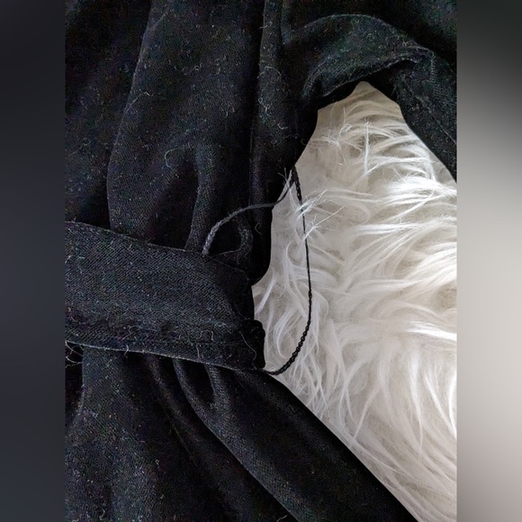 Zara Velvet Beaded Jacket - Picture 6 of 7